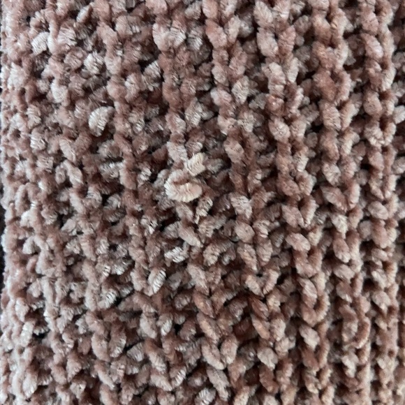 Love Tree: Pink sweater - Picture 6 of 10